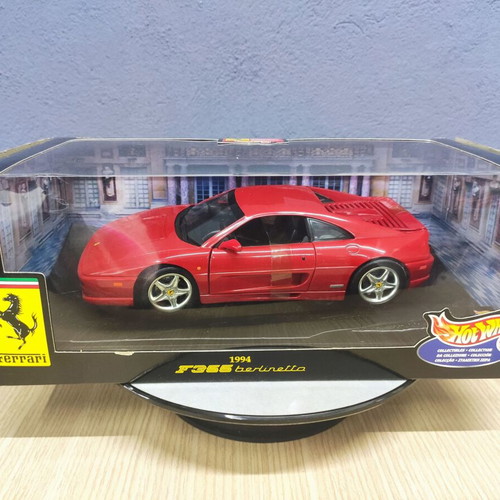 Hotwheels Ferrari F355 Berlinetta 1994 metal model scale 1:18 new