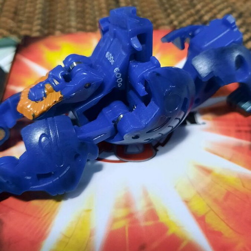 Bakugan Error rare like new