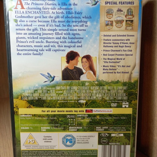 Ella Enchanted DVD like new with English subtitles