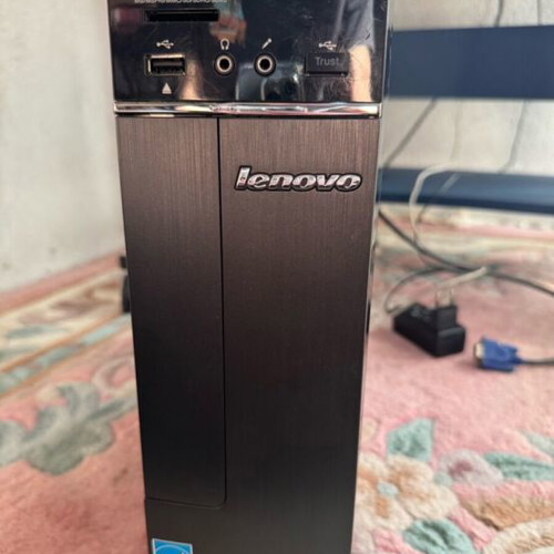 Lenovo computer used with AMD A4-6210, NVIDIA GeForce GT 720, 8GB RAM, 128GB SSD