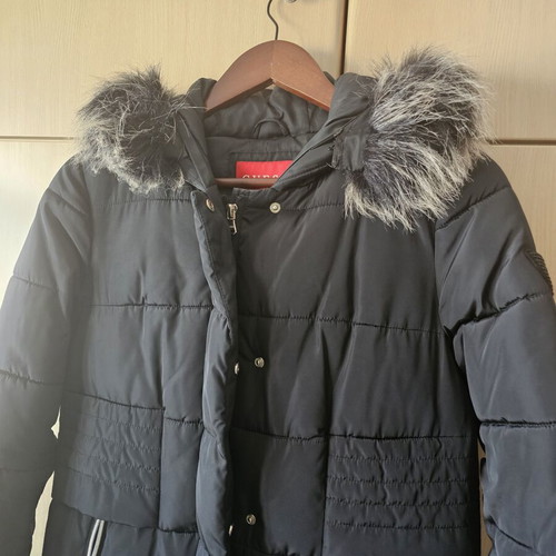 Guess women's long coat with detachable fur hood, like new, black, size S