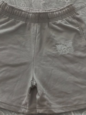 Bershka shorts size S grey and beige like new
