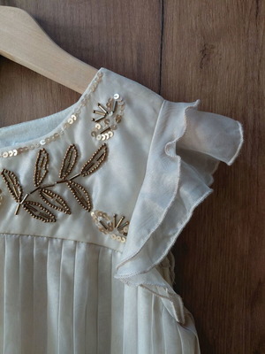 Mayoral dress for 8 years like new, beige gold
