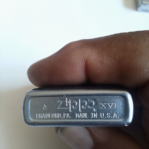 Zippo lighter used, functional, 3.5x5.5 cm