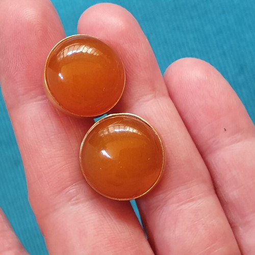 Vintage 60s cufflinks with baltic amber used, gold plated