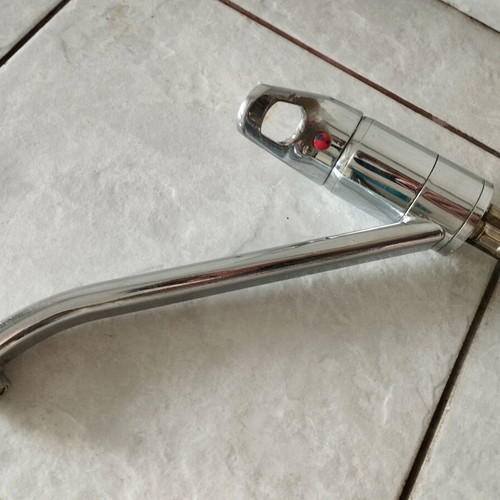 Sink mixer faucet used in very good condition