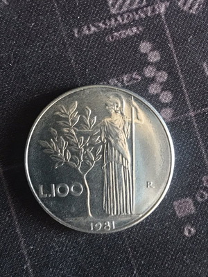 Italy 100 Lire 1981 coin like new
