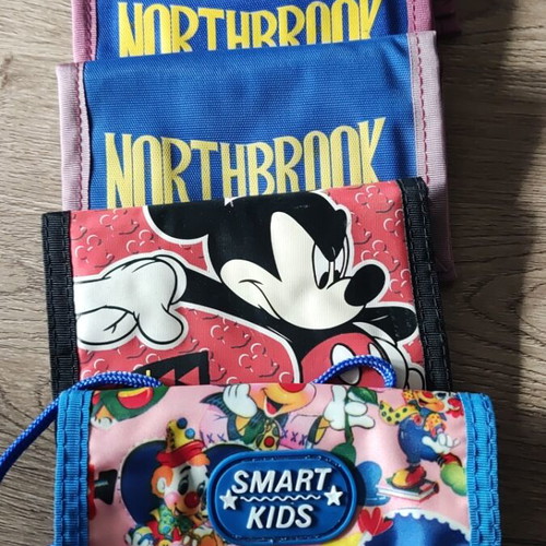 Children's wallets, single piece