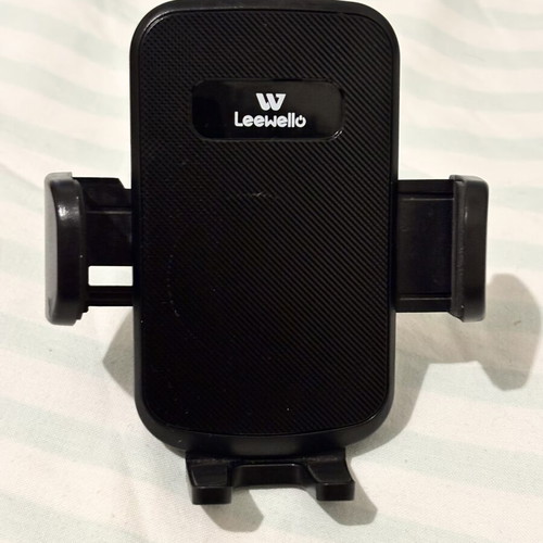 Car phone holder for air vent, used, excellent condition