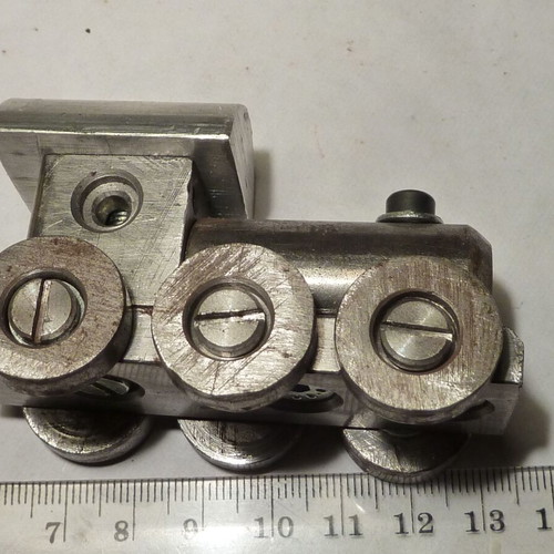 Iron solid handmade children's toy like new