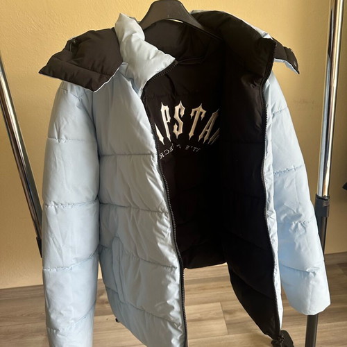 Trapstar puffer jacket new, size Medium