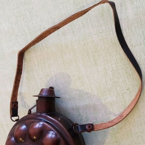 Μεταλλικό παγούρι vintage λαϊκής τέχνης δεκαετίας '70 σαν καινούργιο