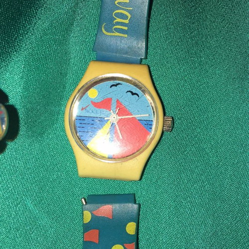 Wristwatches used, pack of 2, for repair