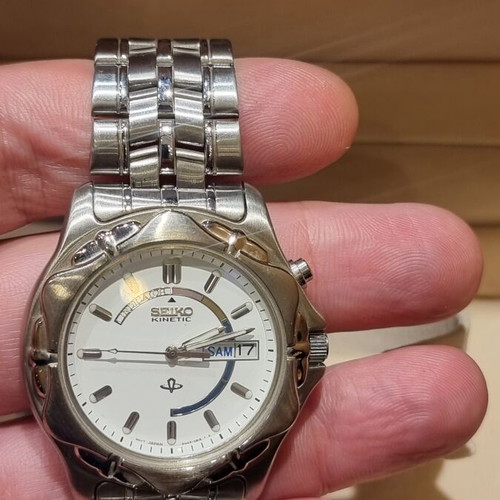 Seiko Kinetic watch new old stock