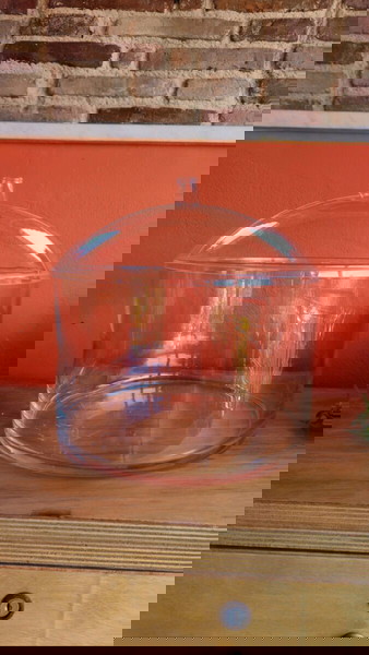 Βάζο γυάλινο αποθηκευτικό με plexiglass καπάκι