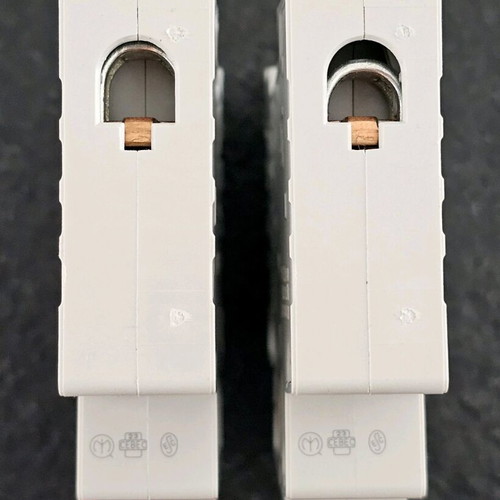 ABB SH201T C16 circuit breakers like new, pack of 2
