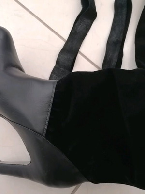 Poetic Licence boots suede leather like new, size 40