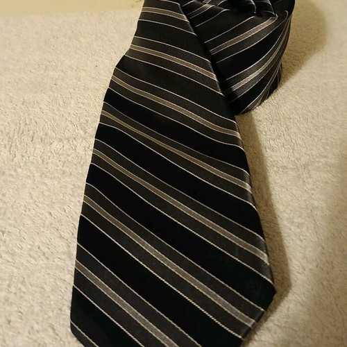 Stafford men's tie black with gray stripes 100% silk new