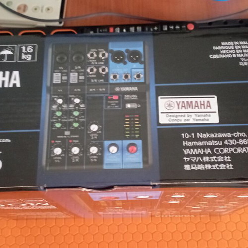 Yamaha MG06 6-channel audio mixer