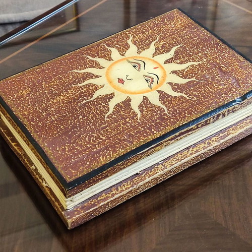 Vintage wooden storage box book with handmade sun from Bali like new