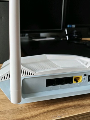 D-LINK R15 Eagle Pro AI AX1500 Smart Router σαν καινούργιο