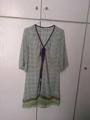 Beach dress like new, size L