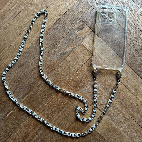 iPhone 14 Pro case used, Apple