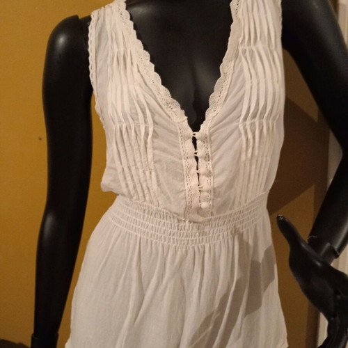 Kai Ya sleeveless blouse M 100% cotton new, white