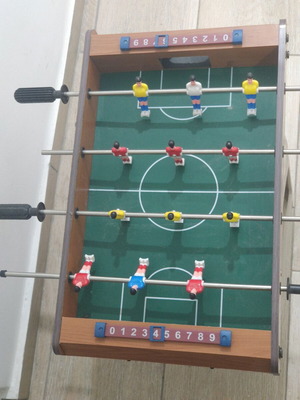Foosball table game, missing ball
