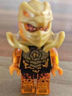 Lego Ninjago Cole Golden Dragon minifigure like new