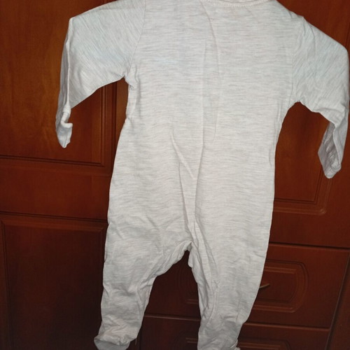 Baby bodysuit set for up to 3 months, like new, 3 pieces