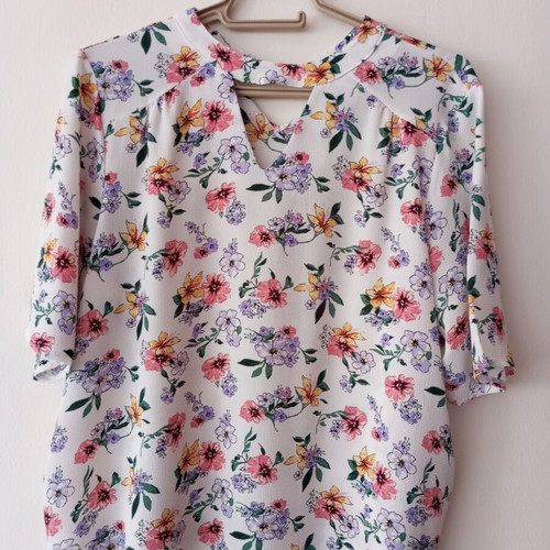 Floral Chiffon Blouse with Cut-out Neckline like new, size L