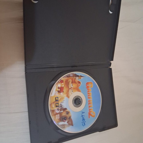 Garfield 2 DVD dubbed in Greek used, comedy