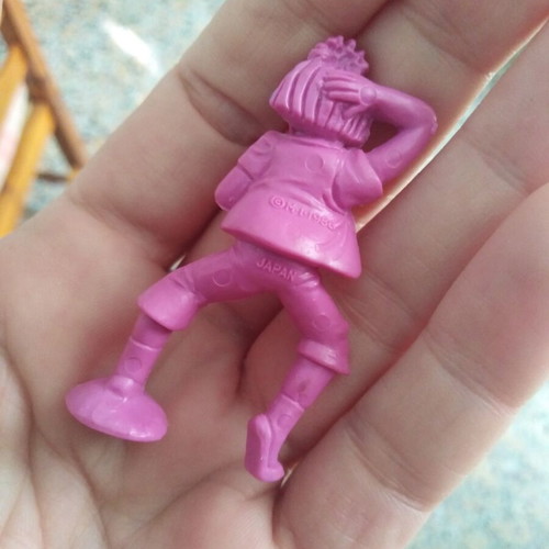 Miniature figures pack of 5, like new, colorful collectible set