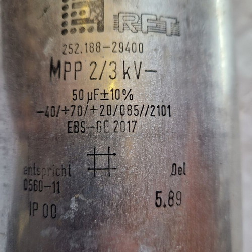 High Voltage Capacitor 50uF 2/3 kV used
