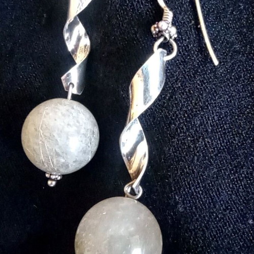 925 Sterling Silver Moonstone Spiral Earrings like new, beige