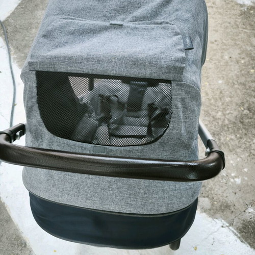 Iglesina Aptica 2 in 1 baby stroller like new