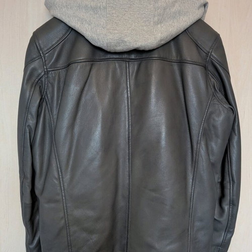 Navy & Green leather men's jacket with detachable hood, like new, medium