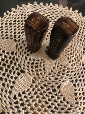 Wooden salt and pepper shakers new, set of 2, ethnic style