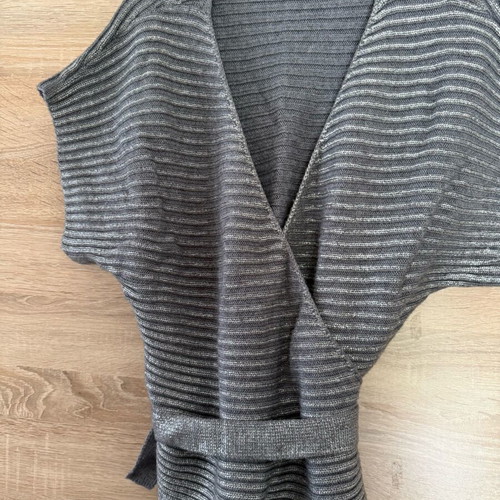 Massimo Dutti knitted blouse like new, grey with silver