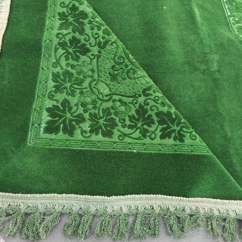 Vintage velvet tablecloth Helios green cypress 1.40 x 1.40 like new