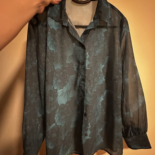 Mind Matter shirt like new, black and blue, size S
