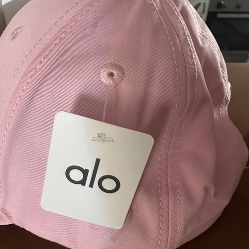 Alo Yoga Off-Duty Cap vintage pink, new