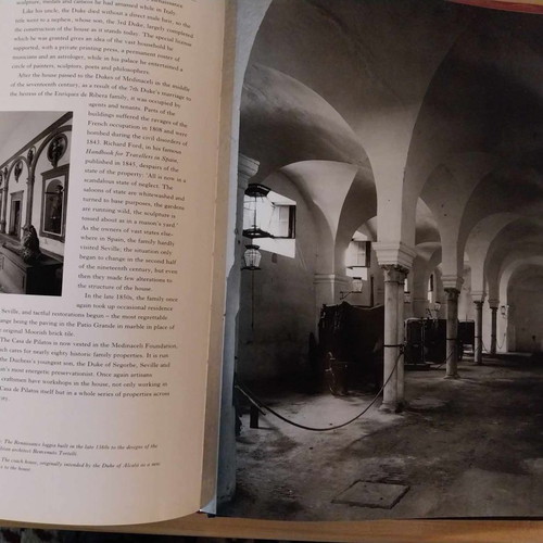 Book Great Houses of Europe used