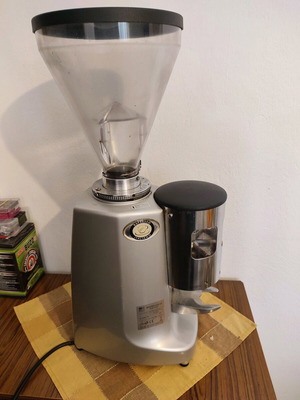 Μύλος καφέ Mazzer Luigi srl super Jolly Man μεταχειρισμένος