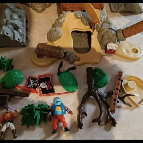 Fisher Price Pirates playset