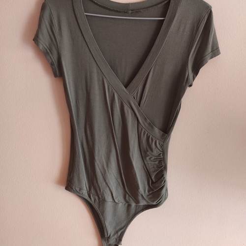 Bodysuit khaki color, short sleeve, like new, cotton-viscose
