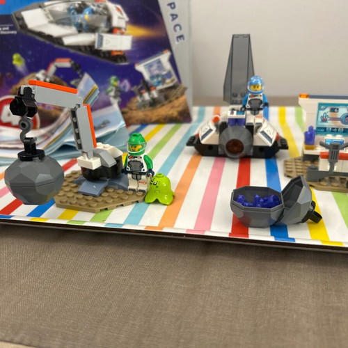 Lego City spaceship like new, authentic