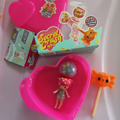 Doll in Heart like new