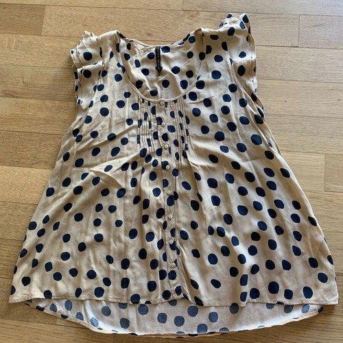 Polka dot top like new, beige size small